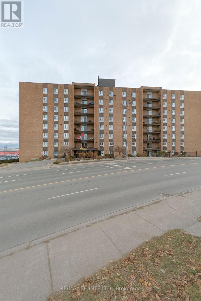 PH2 - 141 DUNDAS STREET, quinte west (trenton ward), Ontario