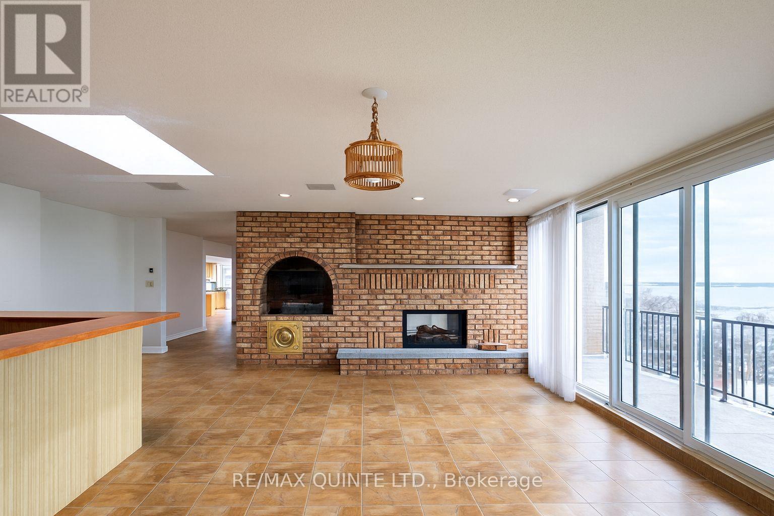 Ph2 - 141 Dundas Street, Quinte West, Ontario  K8V 3P6 - Photo 12 - X12586058