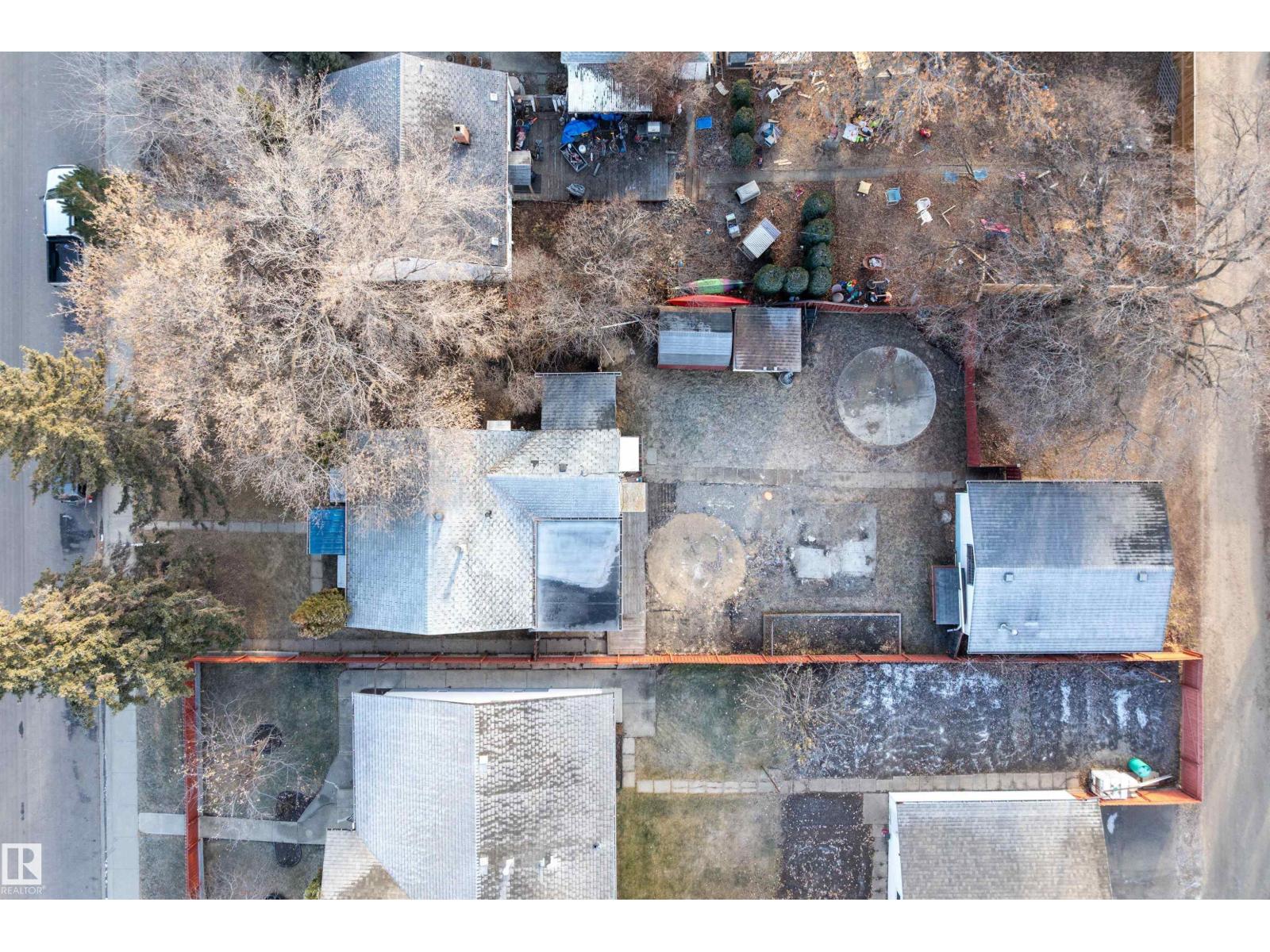 9920 150 St Nw, Edmonton, Alberta  T5P 1N8 - Photo 4 - E4466984