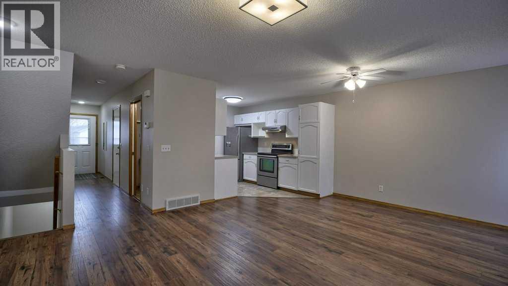 32 Mt Aberdeen Manor Se, Calgary, Alberta  T2Z 3N8 - Photo 10 - A2271309
