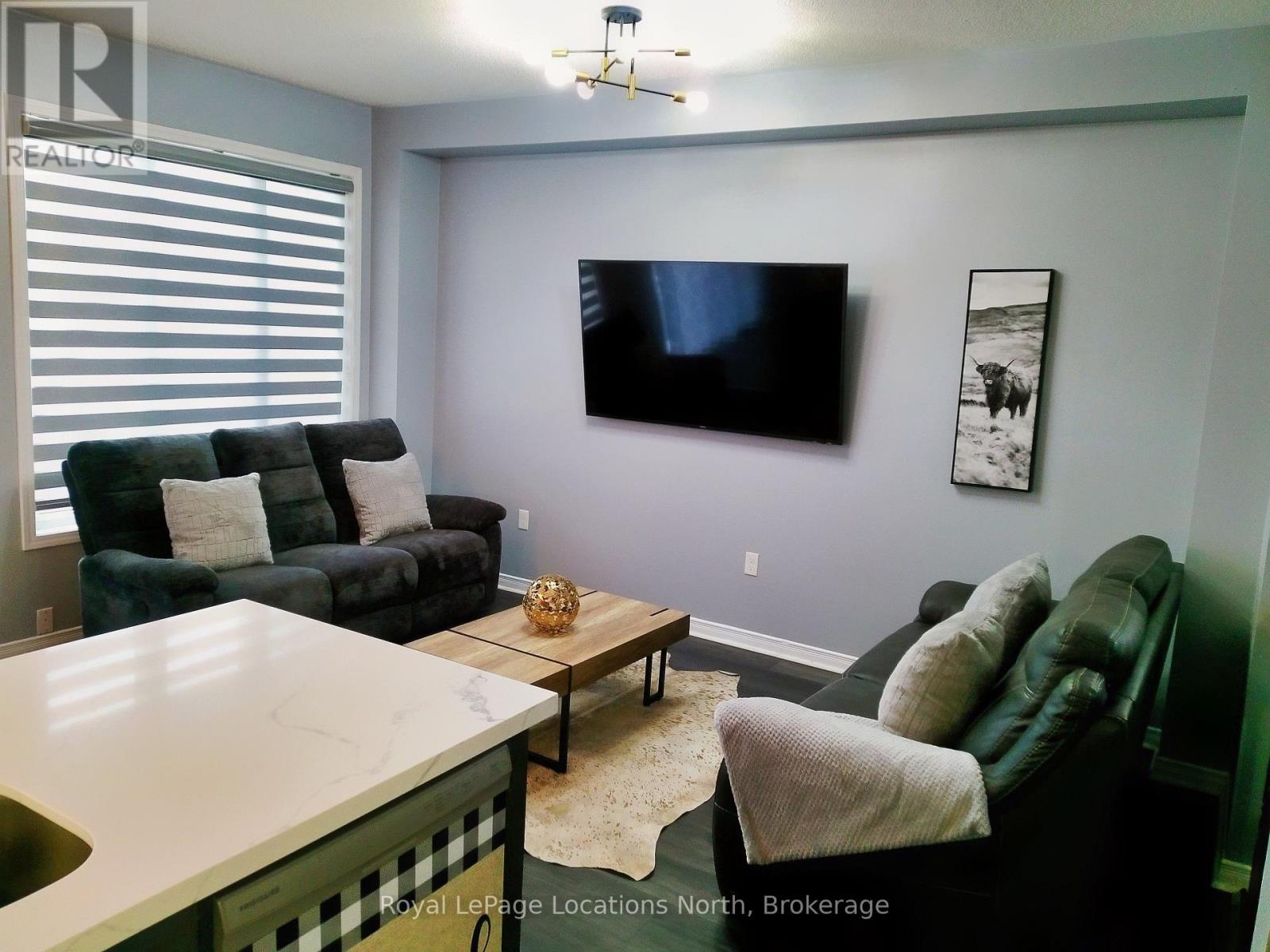 6 Barfoot Street, Collingwood, Ontario  L9Y 3Y7 - Photo 9 - S12584222