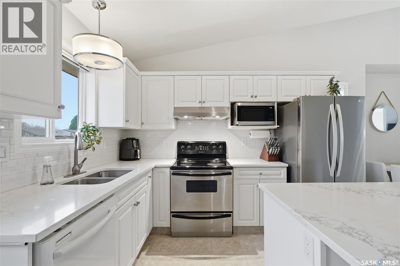 302 Kerr Road, Saskatoon, Saskatchewan  S7K 4S3 - Photo 10 - SK024897