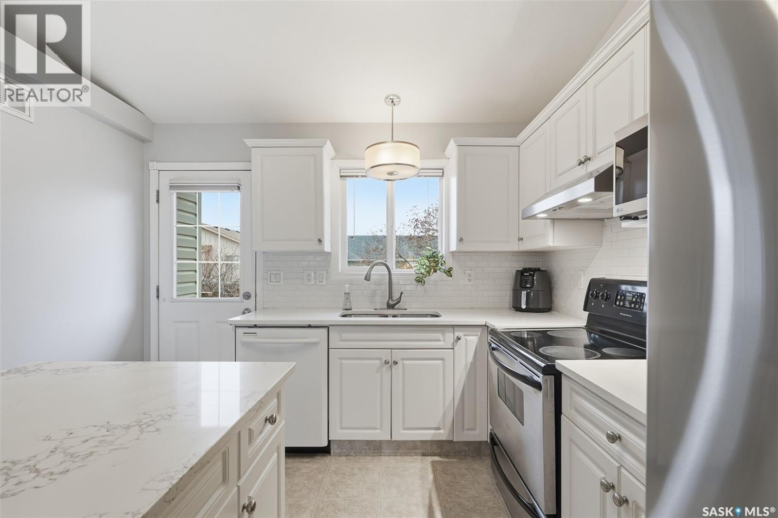 302 Kerr Road, Saskatoon, Saskatchewan  S7K 4S3 - Photo 11 - SK024897