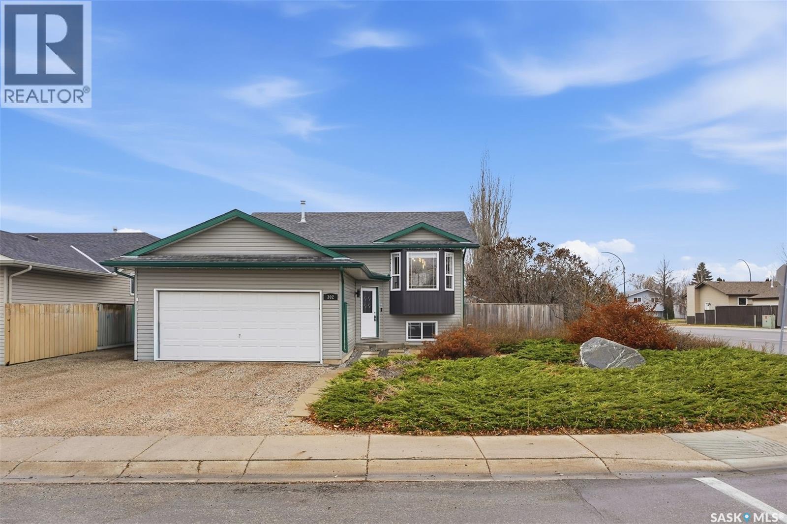 302 Kerr Road, Saskatoon, Saskatchewan  S7K 4S3 - Photo 2 - SK024897