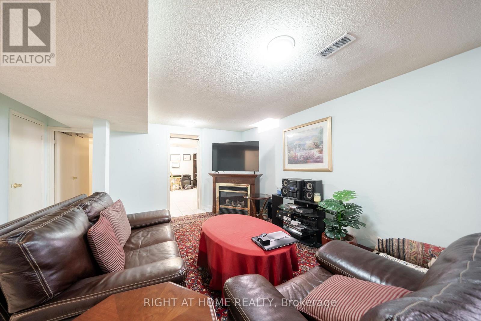 259 Tall Grass Trail, Vaughan, Ontario  L4L 3P7 - Photo 31 - N12513718