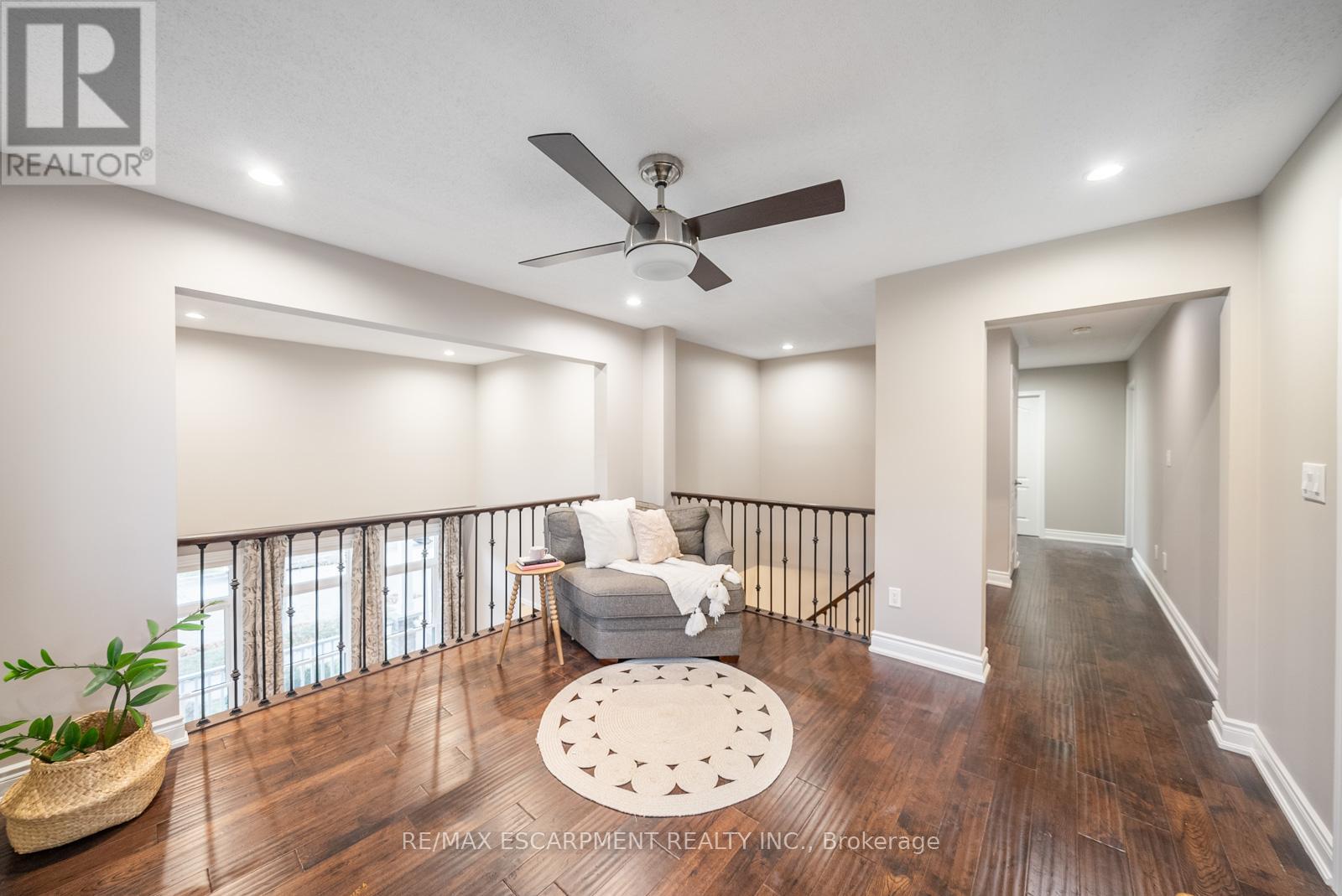 1351 Mcguffin Gate, Milton, Ontario  L9T 6M3 - Photo 23 - W12551530