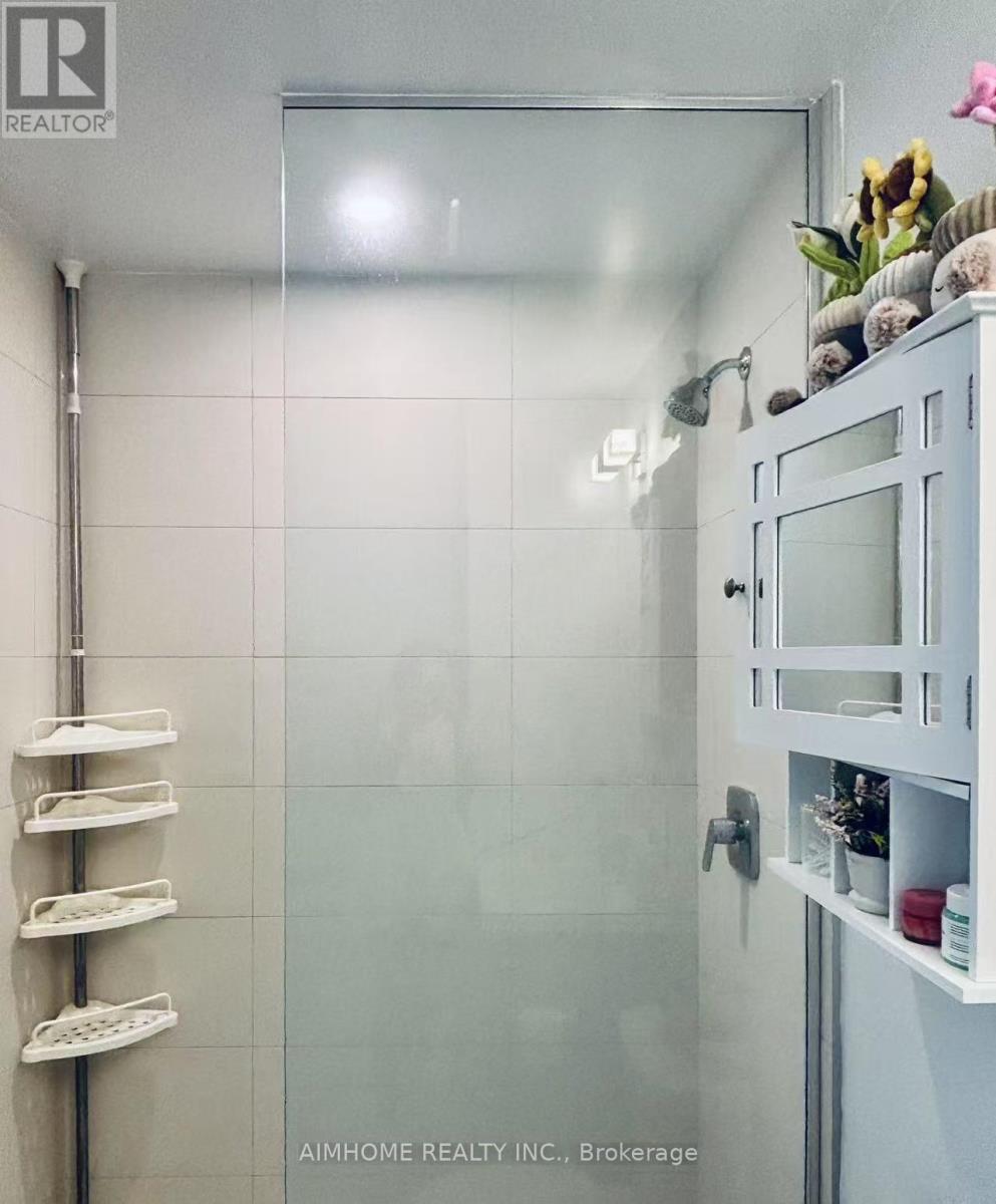 606 - 25 Holly Street, Toronto, Ontario  M4S 0E4 - Photo 13 - C12586034