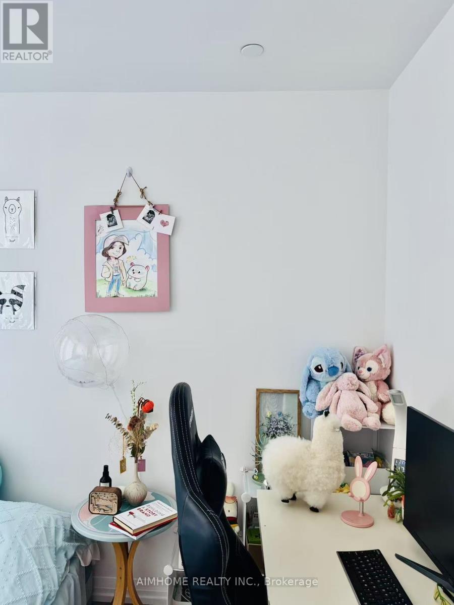 606 - 25 Holly Street, Toronto, Ontario  M4S 0E4 - Photo 9 - C12586034