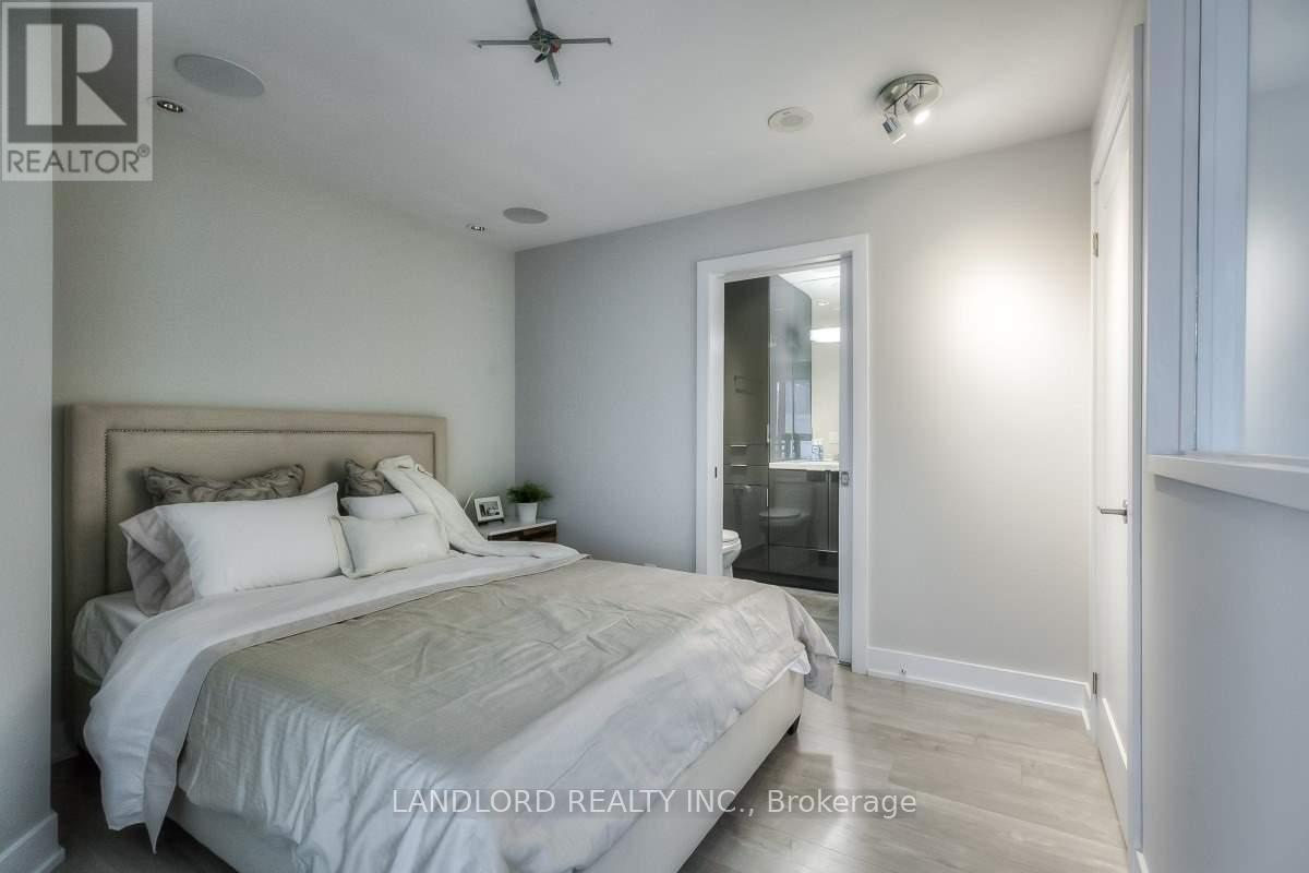 1005 - 318 Richmond Street W, Toronto, Ontario  M5V 0B4 - Photo 16 - C12586038