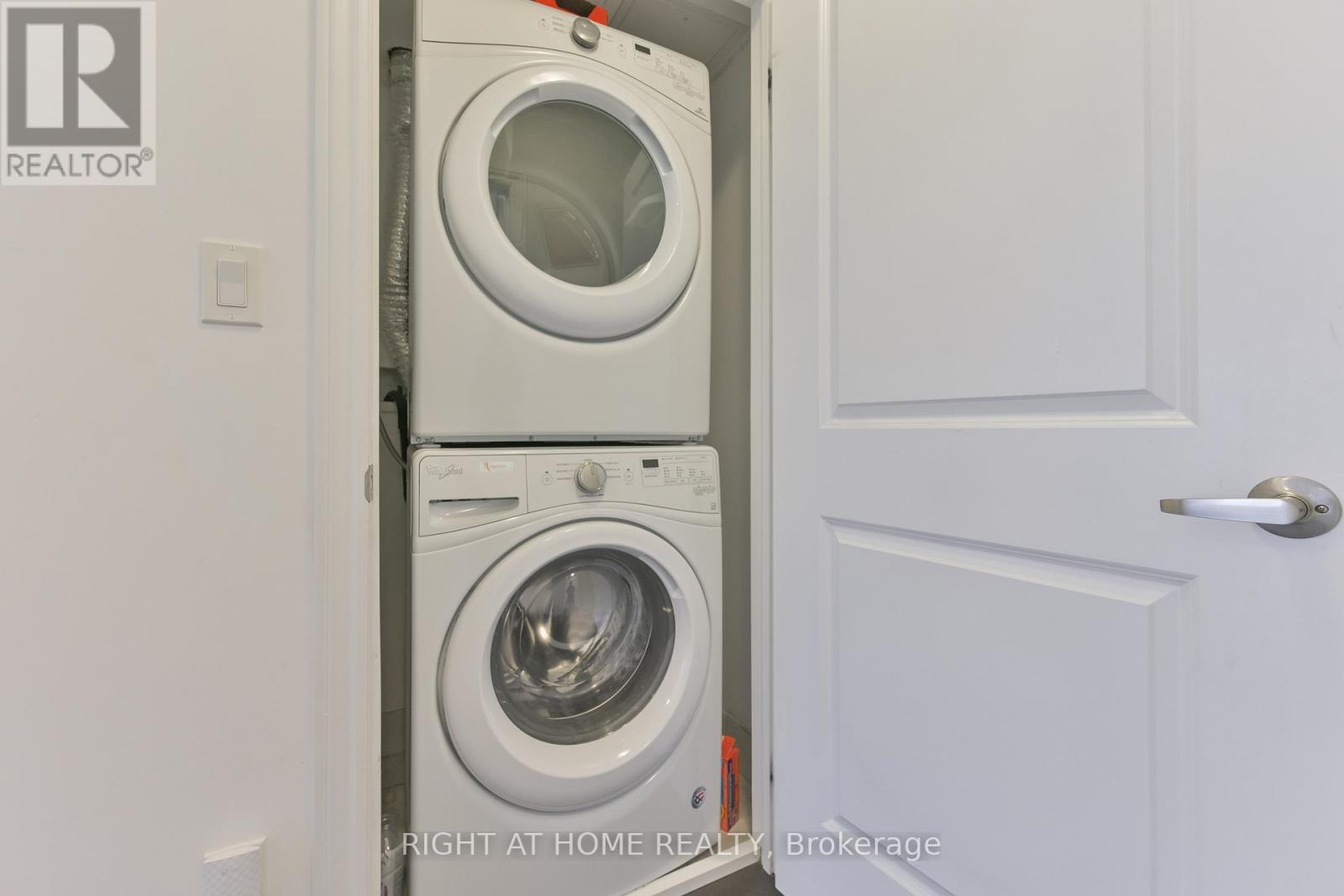 423 - 201 Pine Grove Road, Vaughan (Islington Woods), Ontario  L4L 0H8 - Photo 16 - N12553646