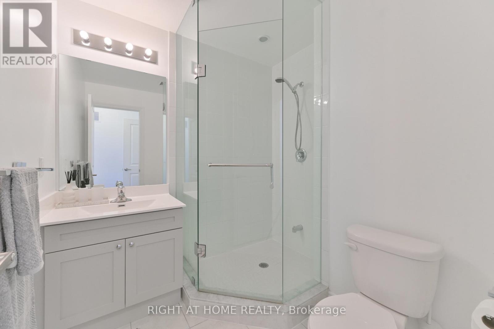 423 - 201 Pine Grove Road, Vaughan (Islington Woods), Ontario  L4L 0H8 - Photo 15 - N12553646