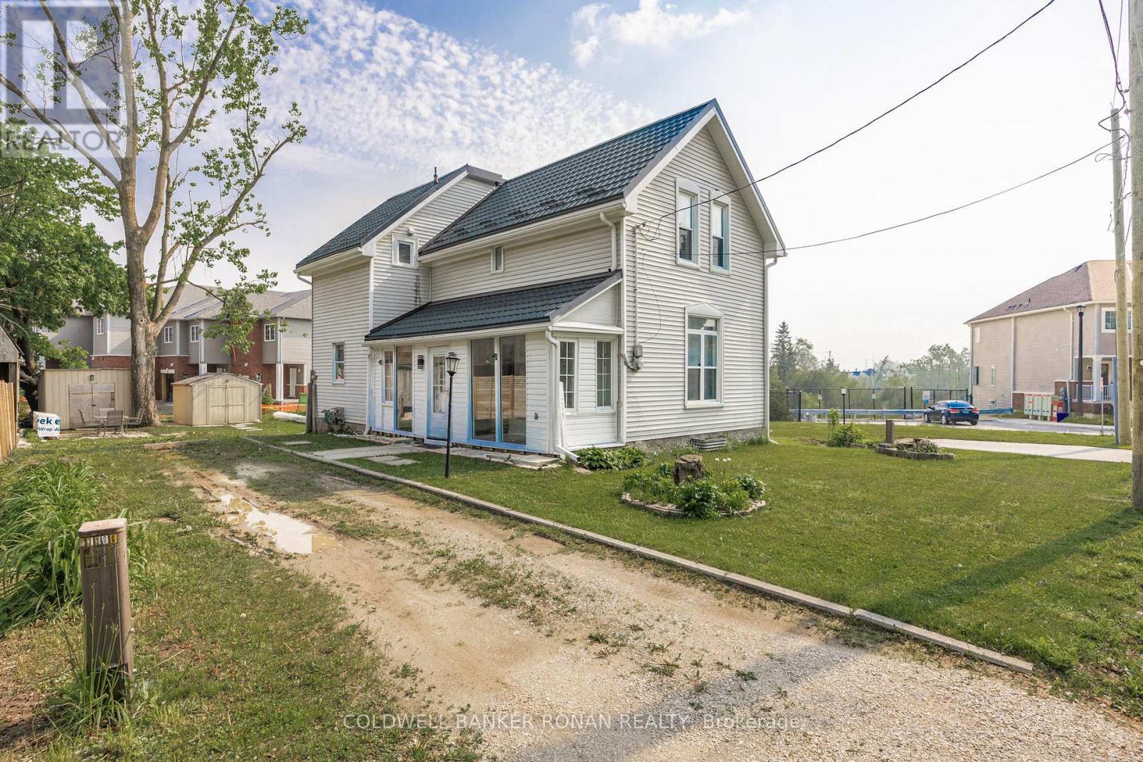 215 FIRST AVENUE W, Shelburne, Ontario