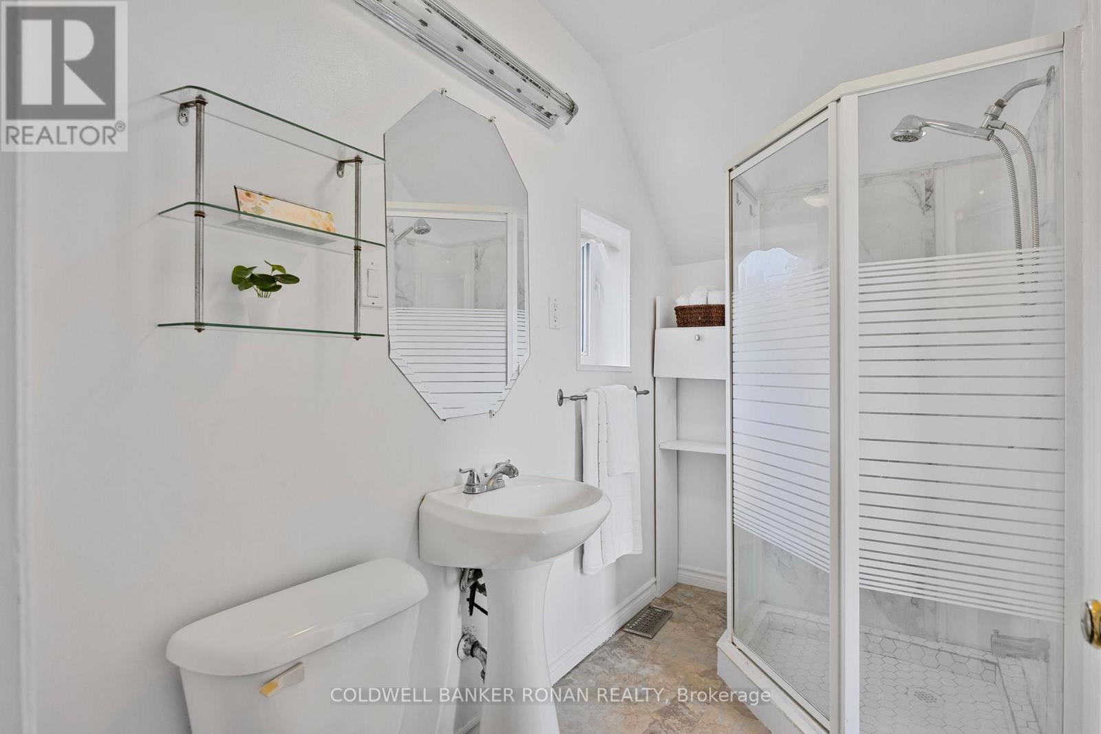 215 First Avenue W, Shelburne, Ontario  L9V 2X7 - Photo 16 - X12209359