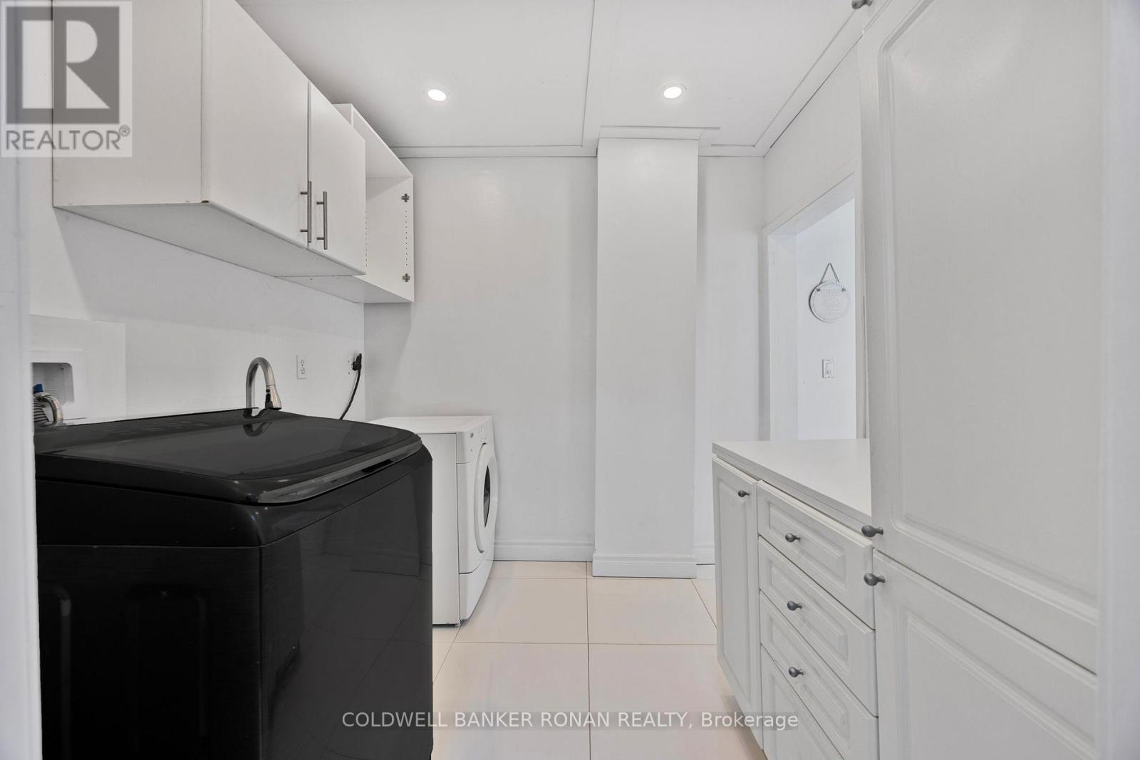 215 First Avenue W, Shelburne, Ontario  L9V 2X7 - Photo 12 - X12209359