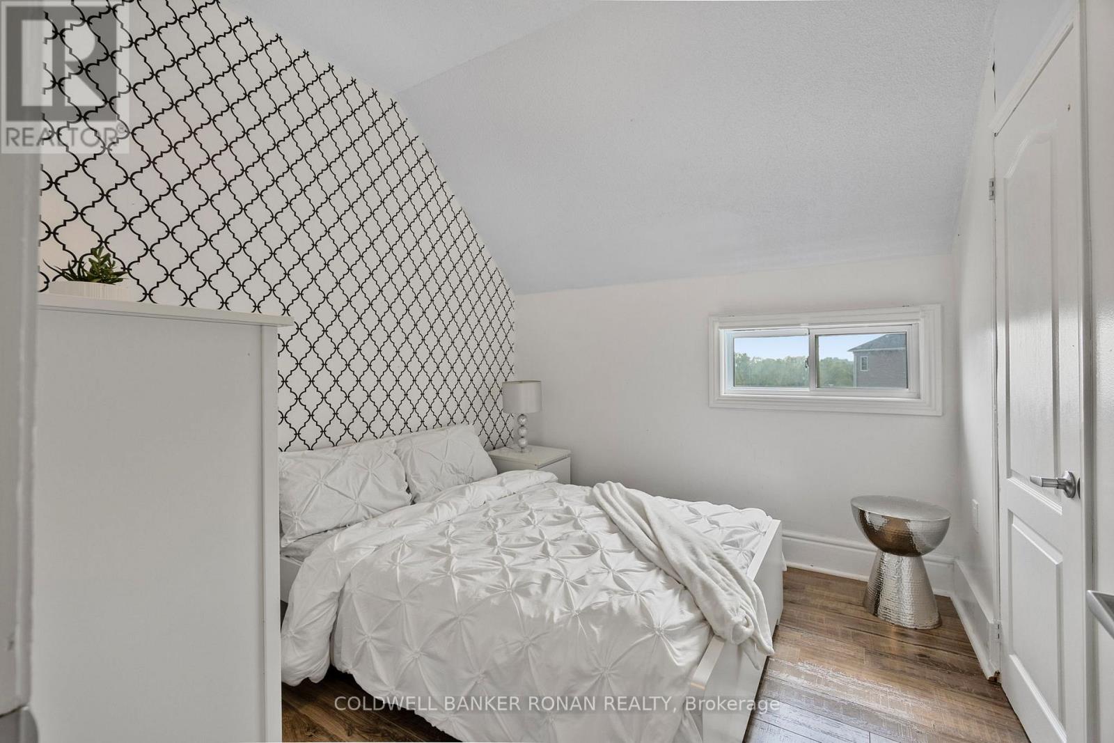 215 First Avenue W, Shelburne, Ontario  L9V 2X7 - Photo 20 - X12209359