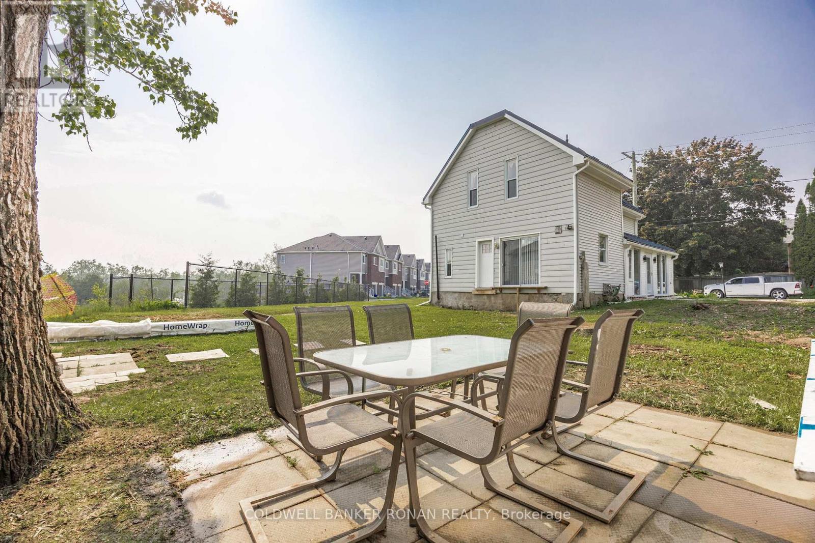 215 First Avenue W, Shelburne, Ontario  L9V 2X7 - Photo 24 - X12209359