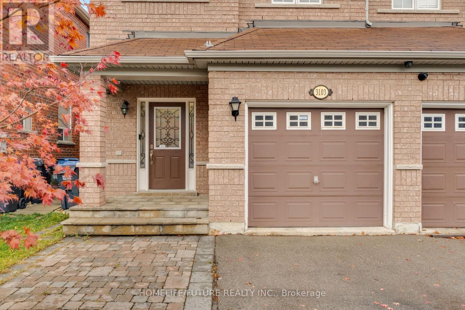 3103 Cabano Crescent, Mississauga, Ontario  L5M 0C5 - Photo 6 - W12577220