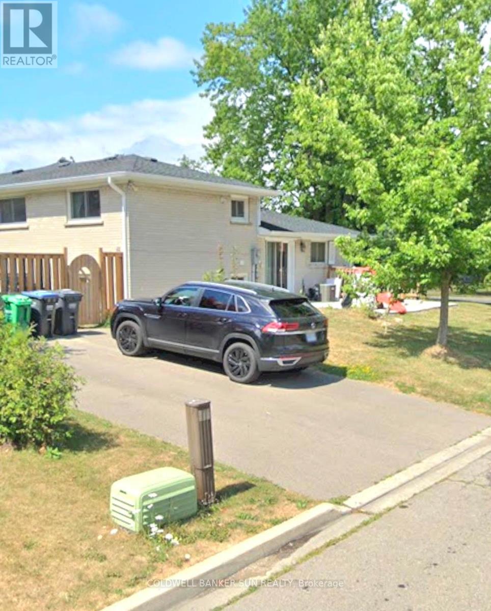 59 FLOWERTOWN AVENUE, Brampton, Ontario