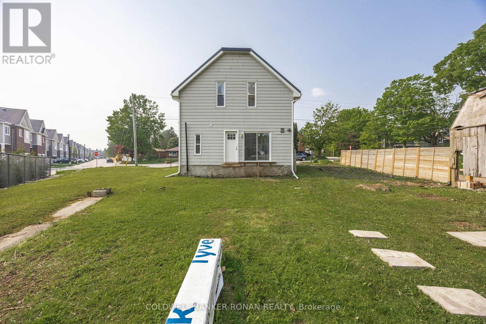 215 First Avenue W, Shelburne, Ontario  L9V 2X7 - Photo 25 - X12209359