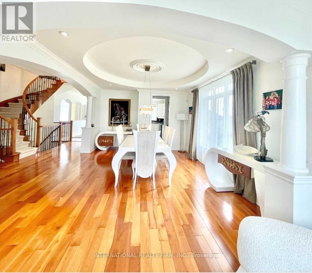 12 Sachet Drive, Richmond Hill, Ontario  L4E 4S1 - Photo 10 - N12586156