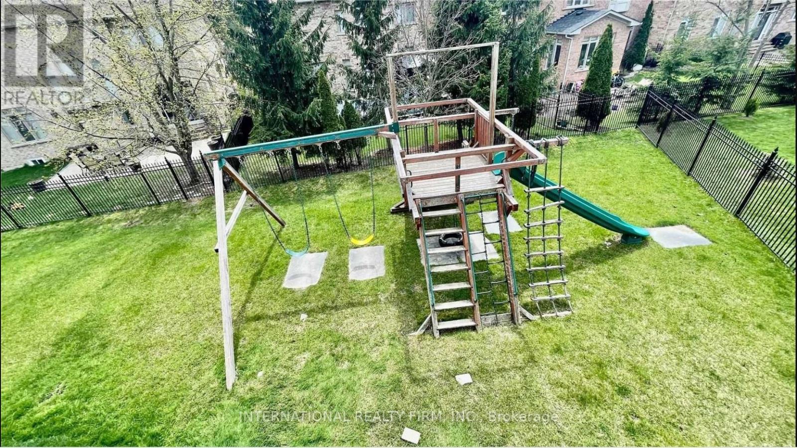 12 Sachet Drive, Richmond Hill, Ontario  L4E 4S1 - Photo 40 - N12586156