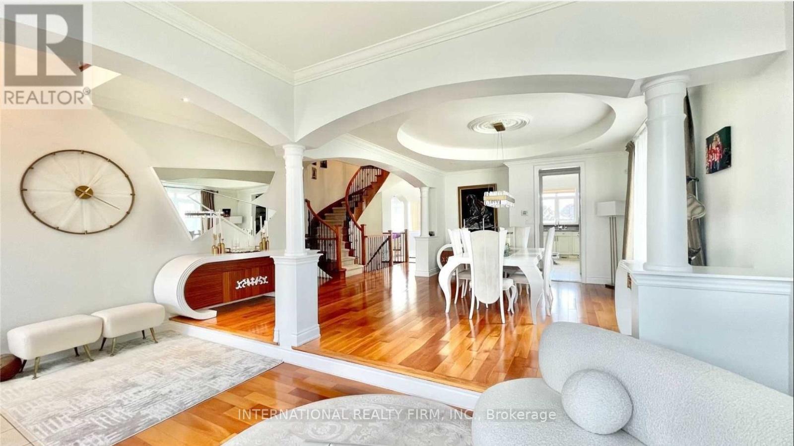 12 Sachet Drive, Richmond Hill, Ontario  L4E 4S1 - Photo 7 - N12586156