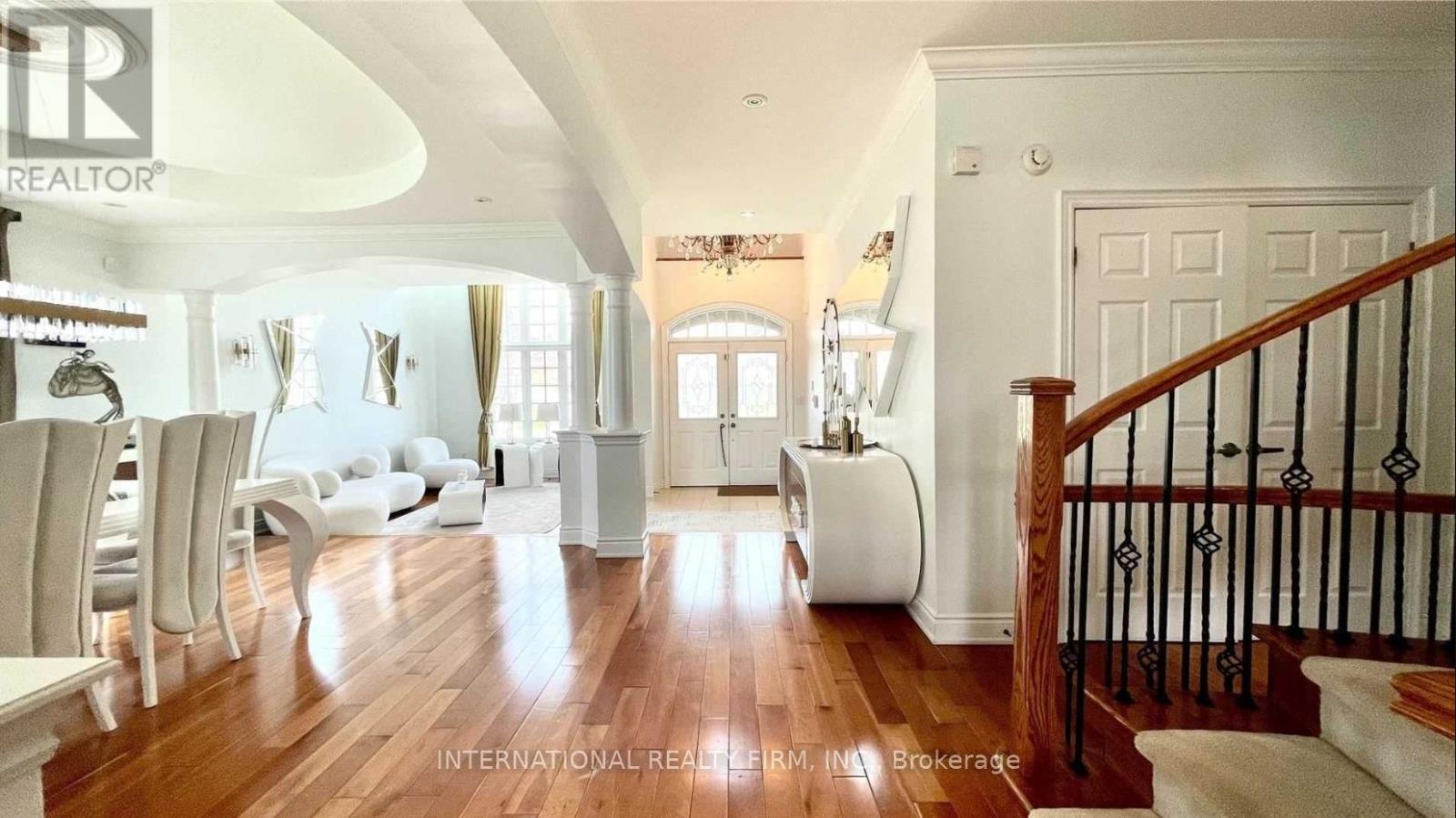 12 Sachet Drive, Richmond Hill, Ontario  L4E 4S1 - Photo 8 - N12586156