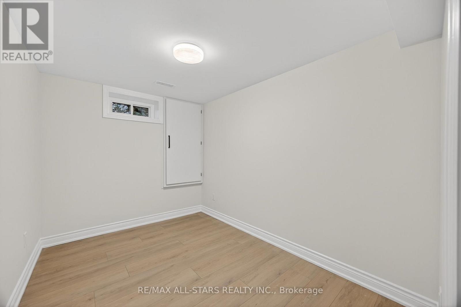 51 Garrett Drive, Georgina, Ontario  L0E 1R0 - Photo 34 - N12586184