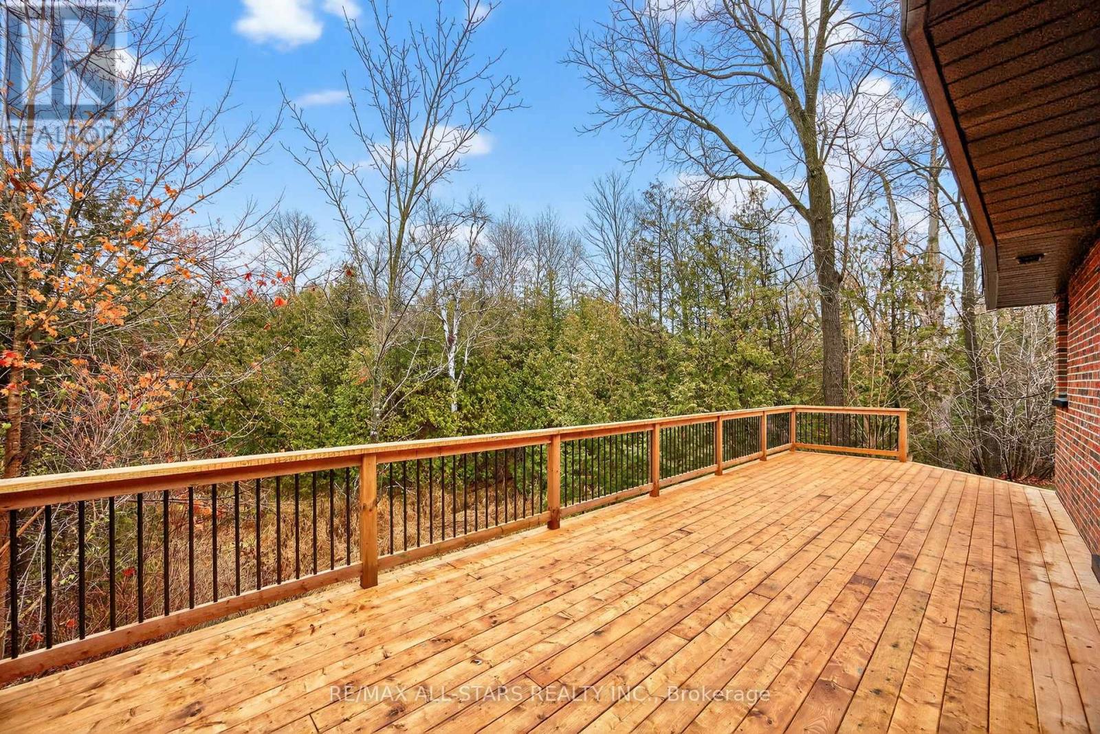 51 Garrett Drive, Georgina, Ontario  L0E 1R0 - Photo 38 - N12586184