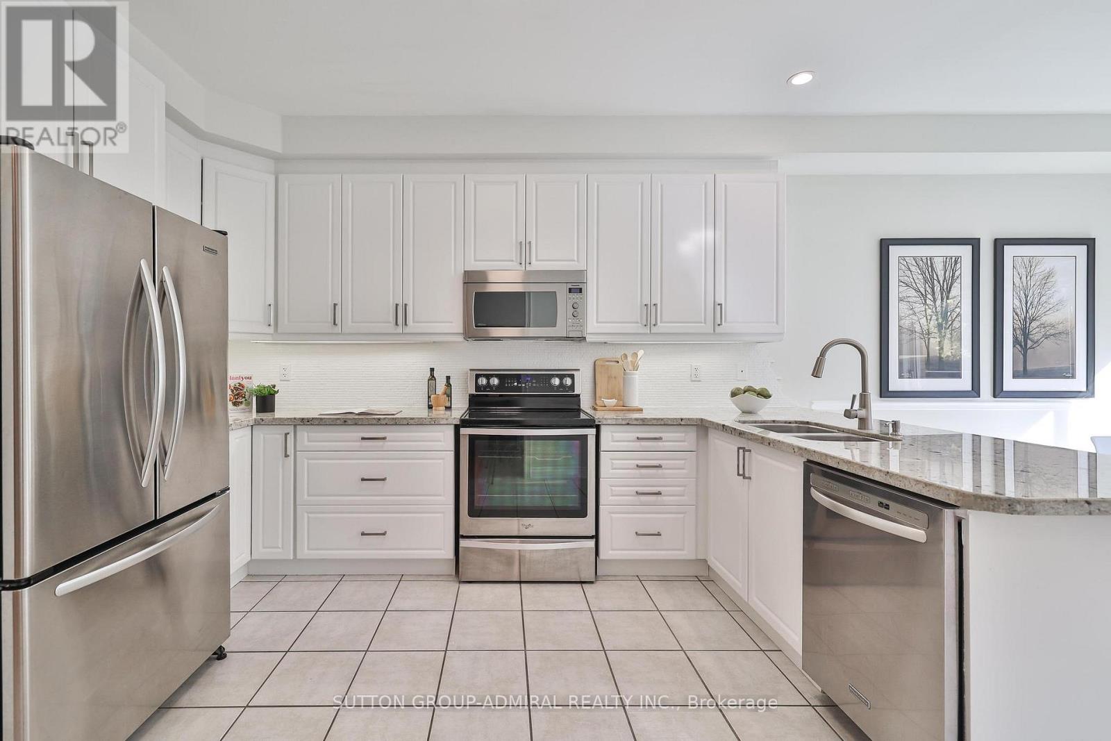 473 Apple Blossom Drive, Vaughan, Ontario  L4J 9K7 - Photo 9 - N12586188