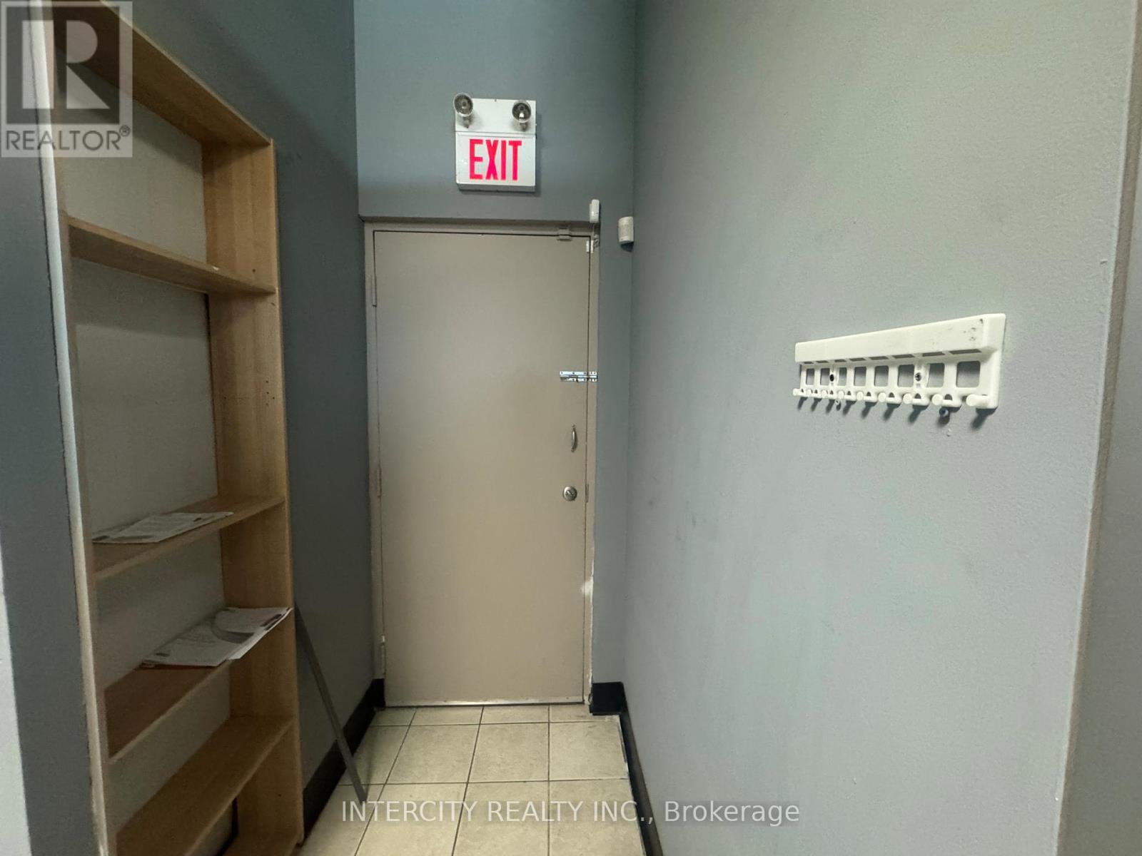 9 - 2100 Steeles Avenue, Vaughan, Ontario  L4K 2V1 - Photo 10 - N12586242