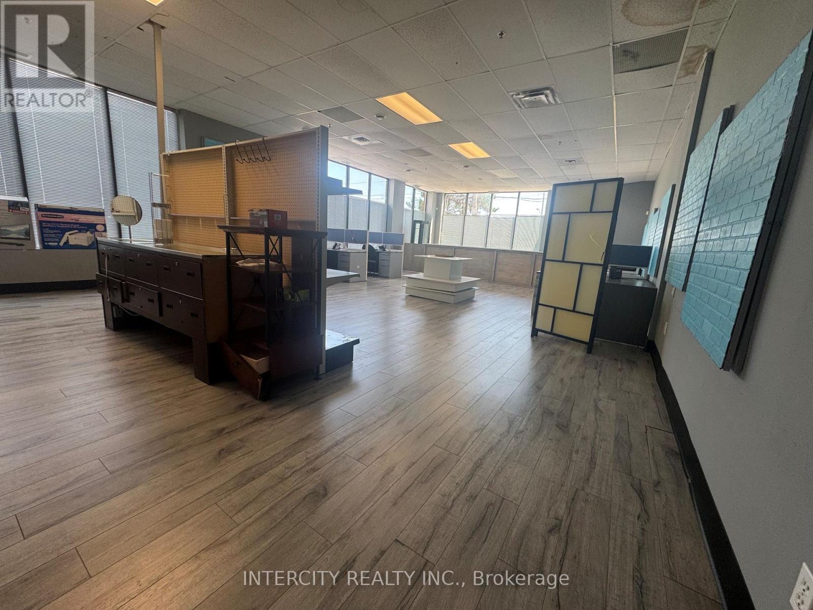 9 - 2100 Steeles Avenue, Vaughan, Ontario  L4K 2V1 - Photo 3 - N12586242