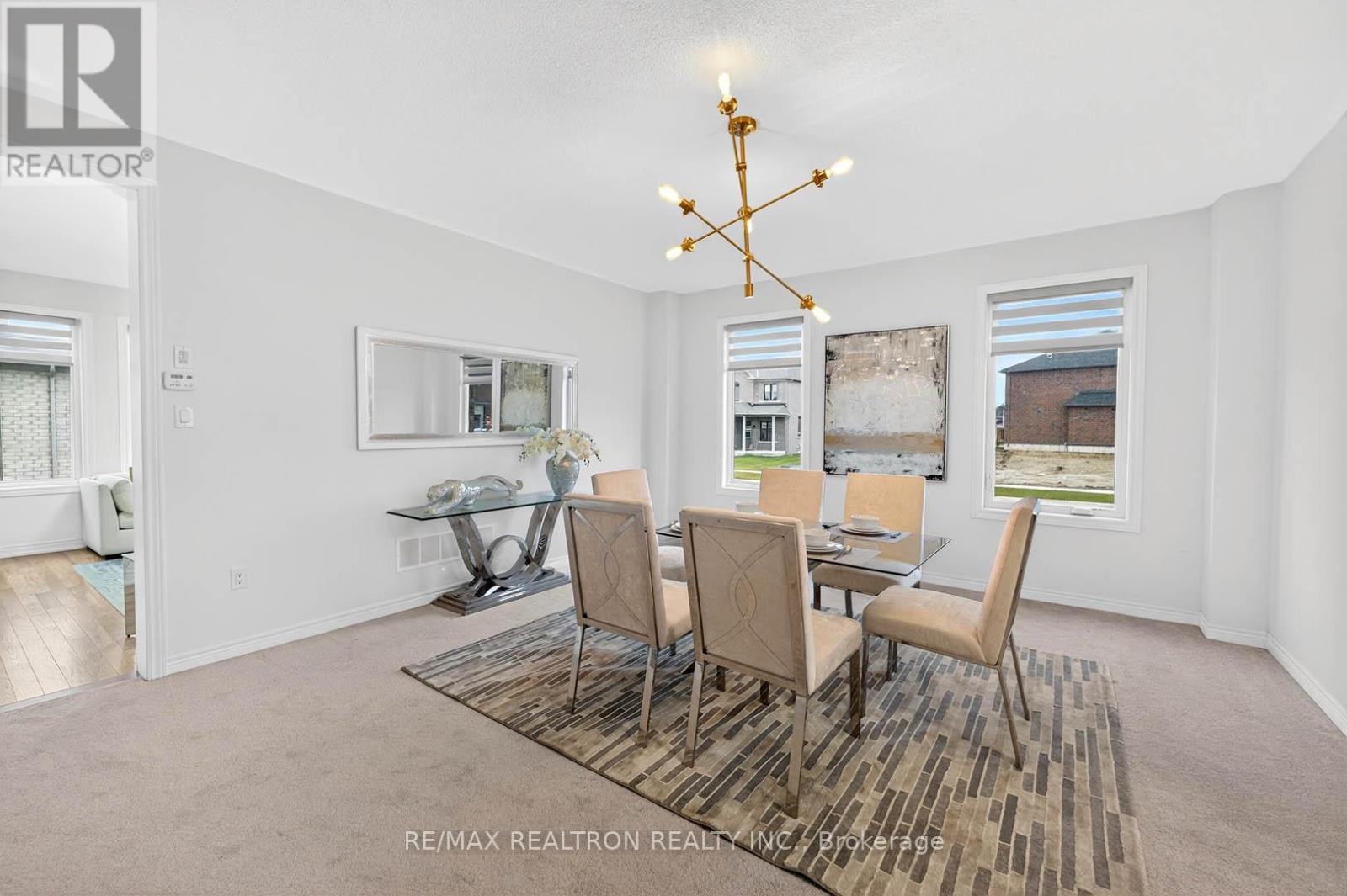 40 Wakefield Boulevard, Essa, Ontario  L3W 0L9 - Photo 6 - N12586248