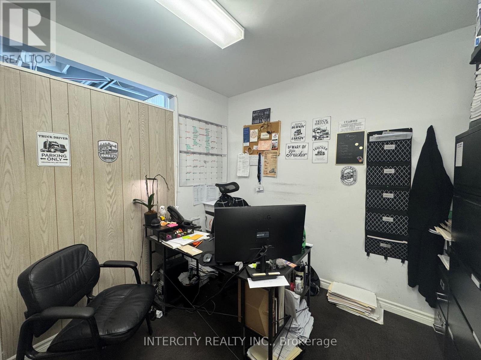 102 - 2100 Steeles Avenue W, Vaughan, Ontario  L4K 2V1 - Photo 4 - N12586254