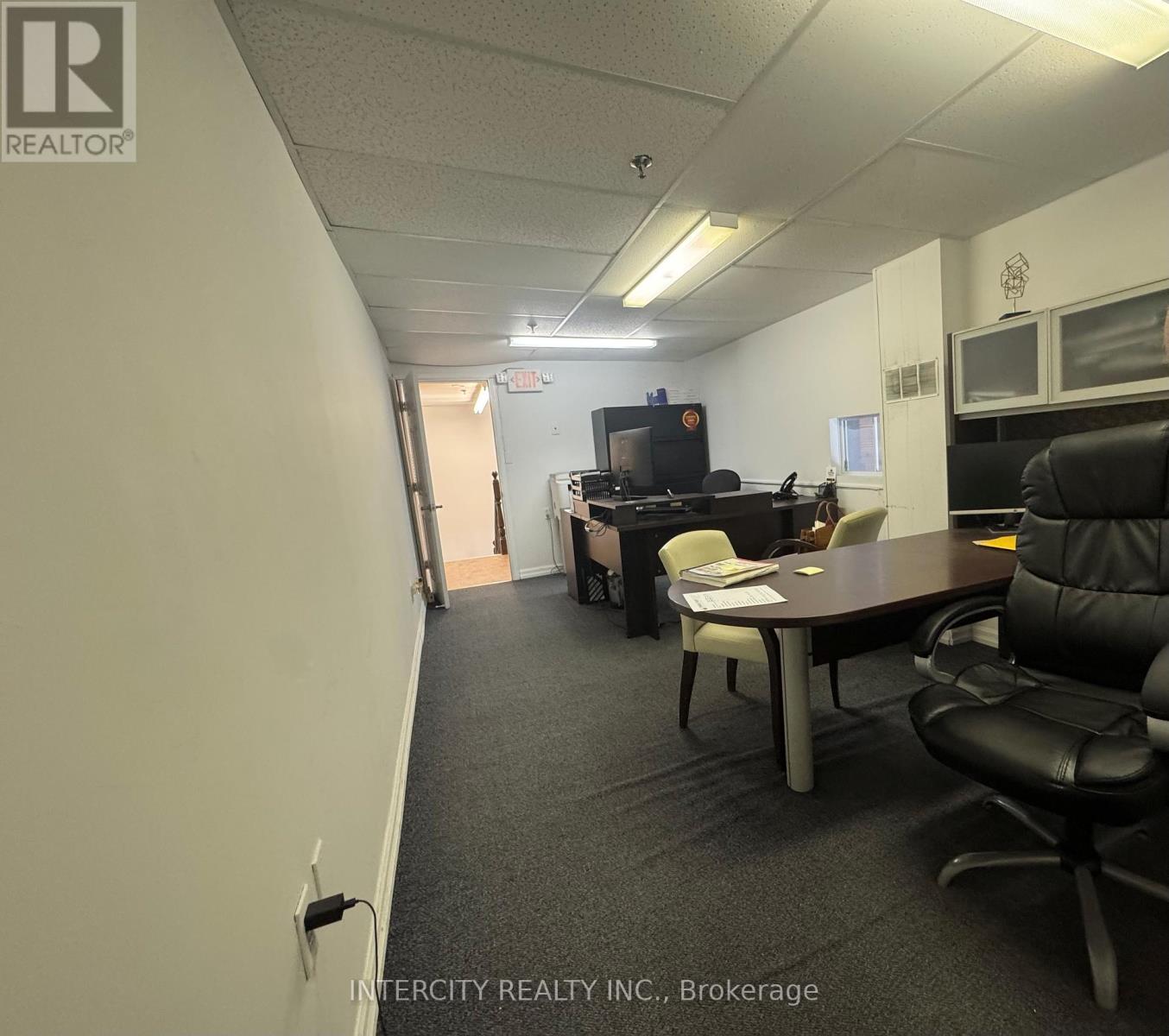 102 - 2100 Steeles Avenue W, Vaughan, Ontario  L4K 2V1 - Photo 9 - N12586254