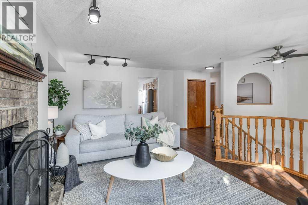 21 West Mcdougal Road, Cochrane, Alberta  T4C 1L3 - Photo 7 - A2256453