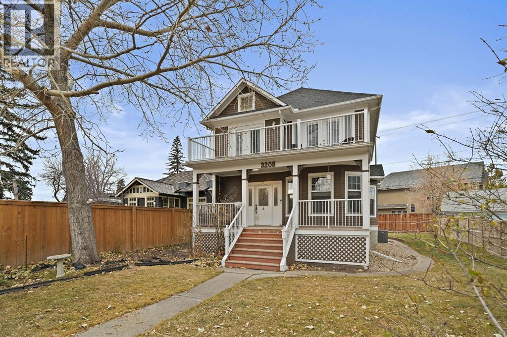 3208 Parkdale Boulevard Nw, Calgary, Alberta  T2N 3T3 - Photo 2 - A2271226