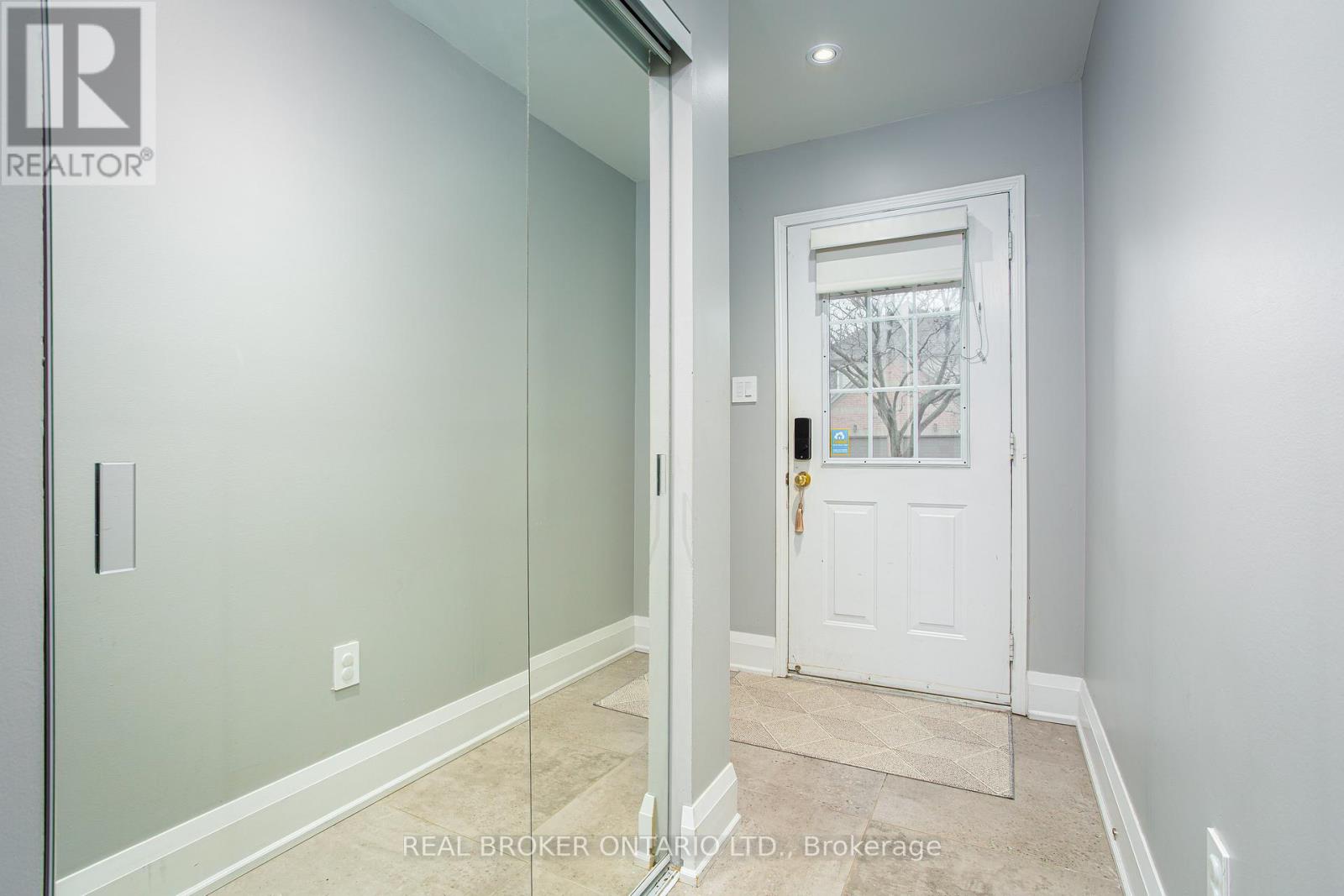 Th71 - 86 Joymar Drive, Mississauga, Ontario  L5M 7Z6 - Photo 4 - W12586028