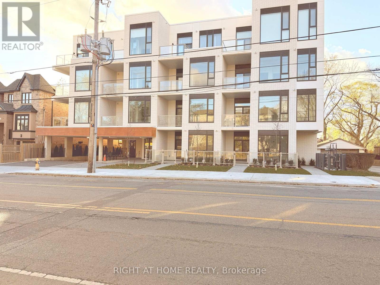 201 - 722 Marlee Avenue, Toronto, Ontario  M6B 3J7 - Photo 26 - W12586084