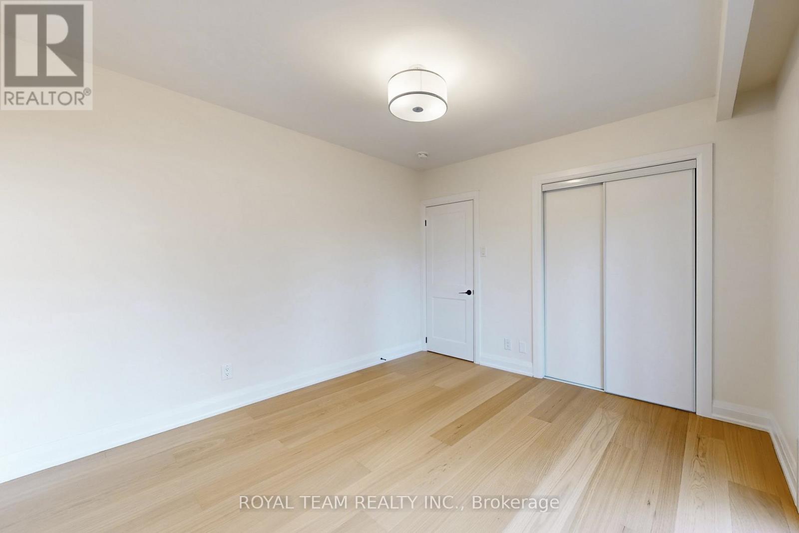 37 Markland Drive, Toronto, Ontario  M9C 1M9 - Photo 28 - W12586118