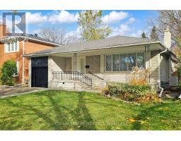 37 MARKLAND DRIVE, Toronto, Ontario