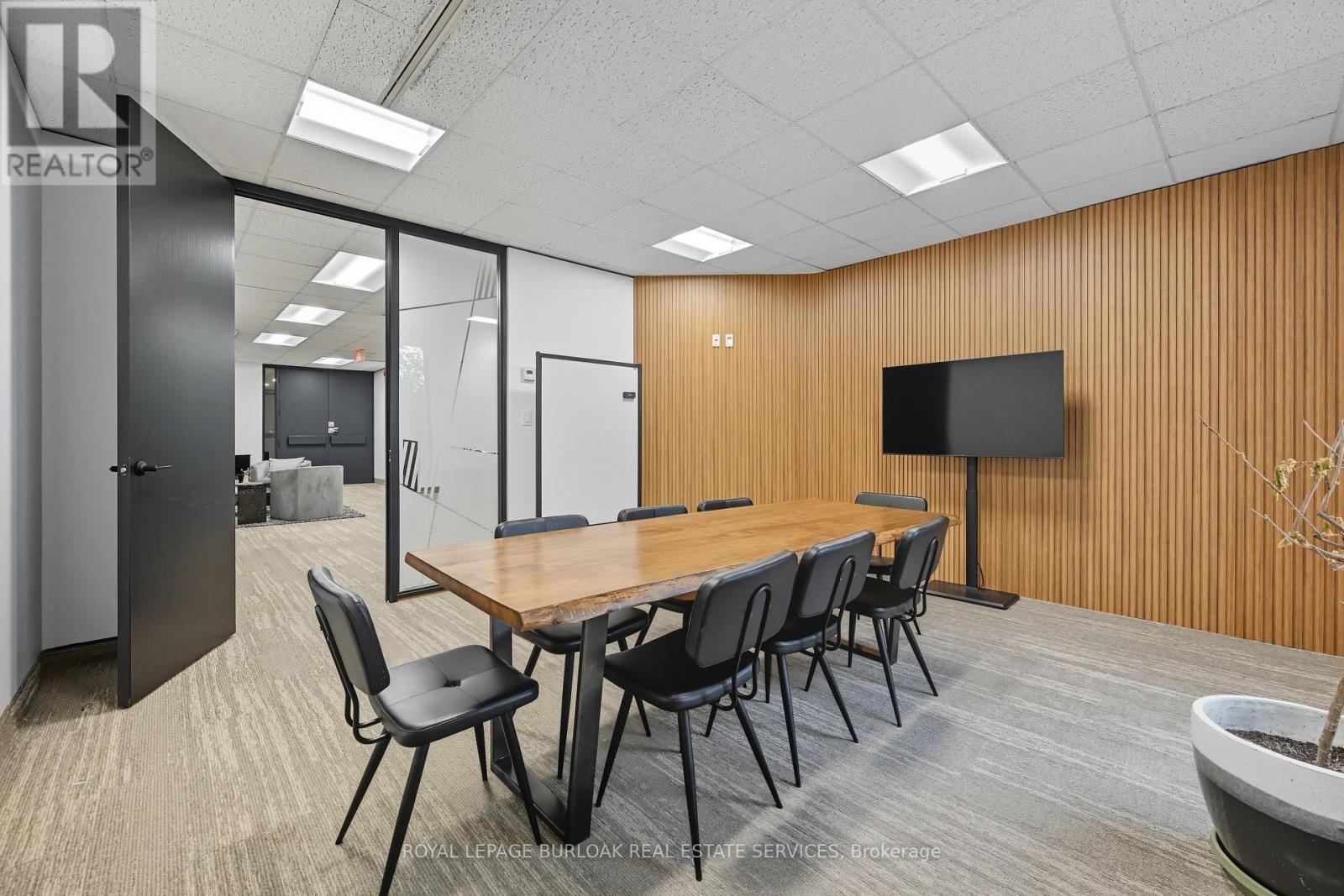 103 - 3410 South Service Road, Burlington, Ontario  L7N 3T9 - Photo 10 - W12586130