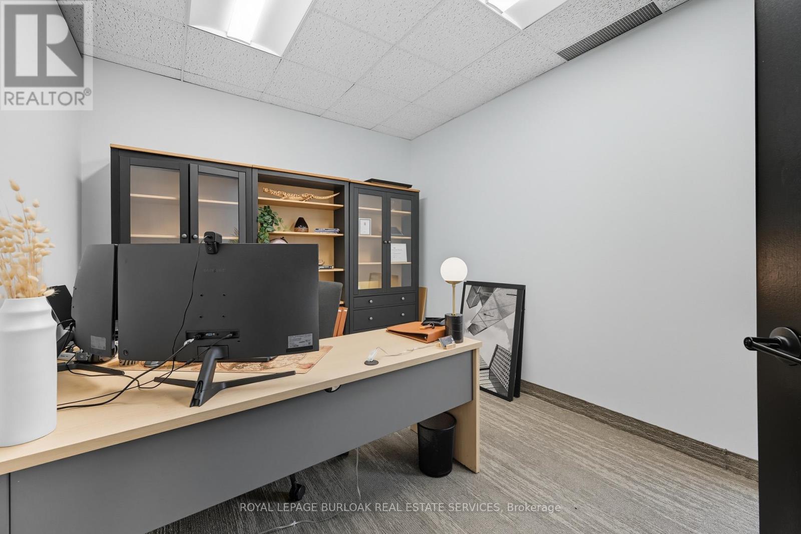 103 - 3410 South Service Road, Burlington, Ontario  L7N 3T9 - Photo 22 - W12586130