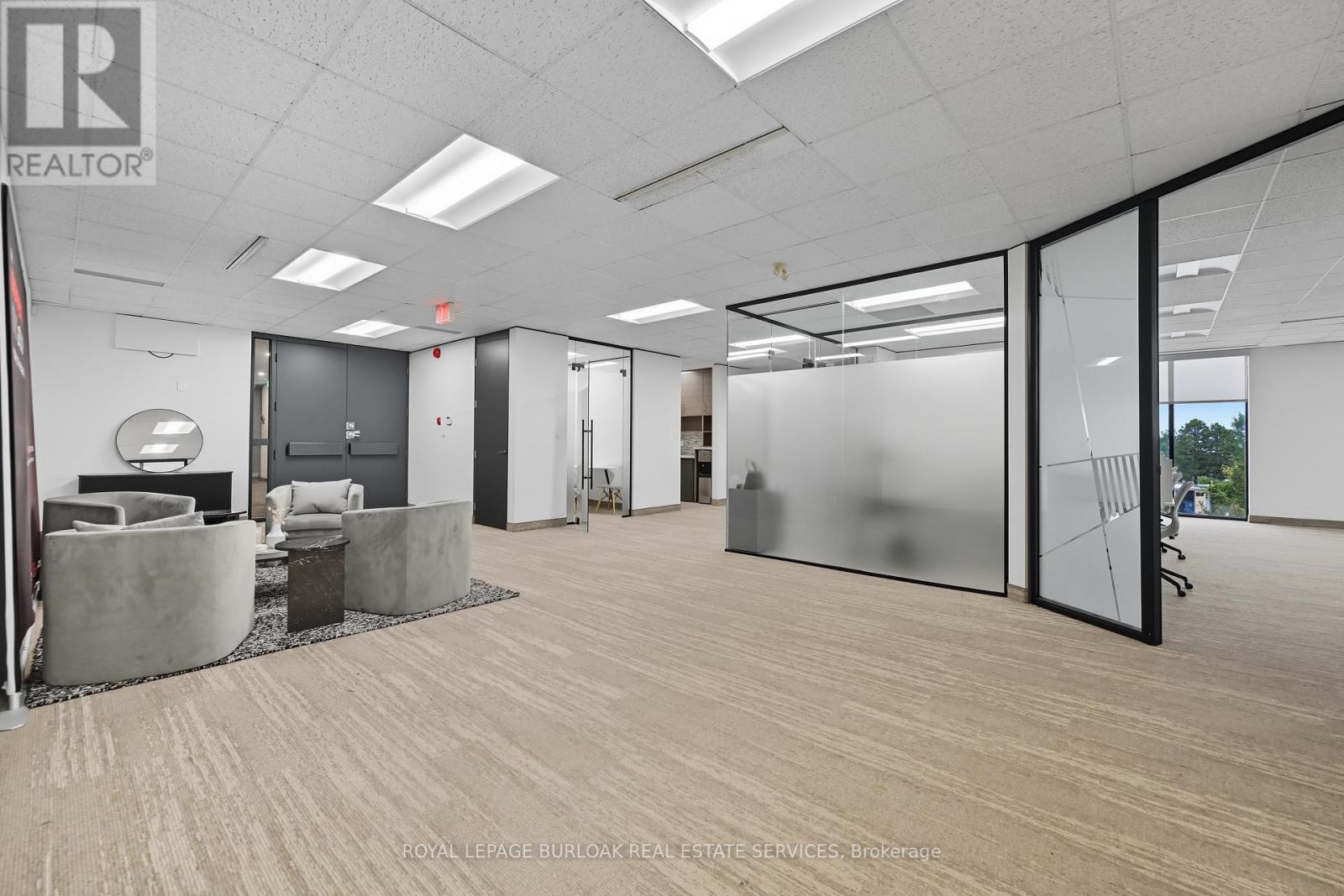 103 - 3410 South Service Road, Burlington, Ontario  L7N 3T9 - Photo 9 - W12586130