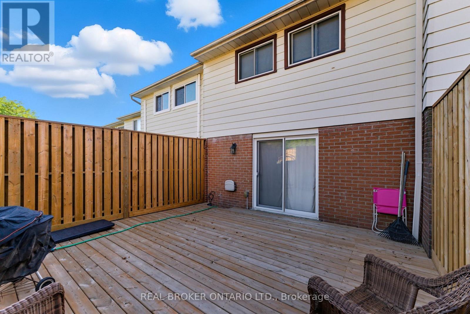 21 - 2107 Marine Drive, Oakville, Ontario  L6L 1B8 - Photo 19 - W12586132