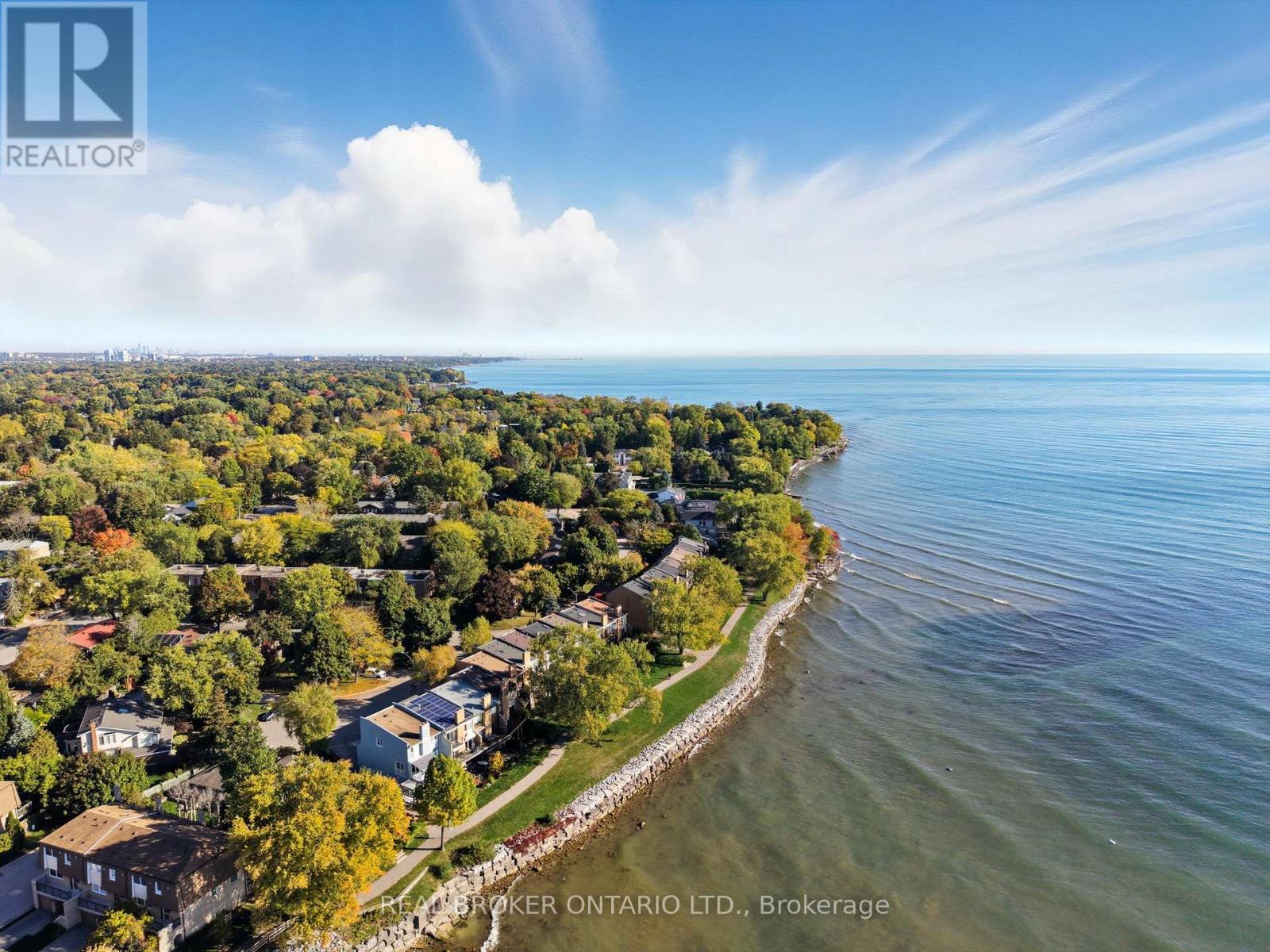 21 - 2107 Marine Drive, Oakville, Ontario  L6L 1B8 - Photo 22 - W12586132