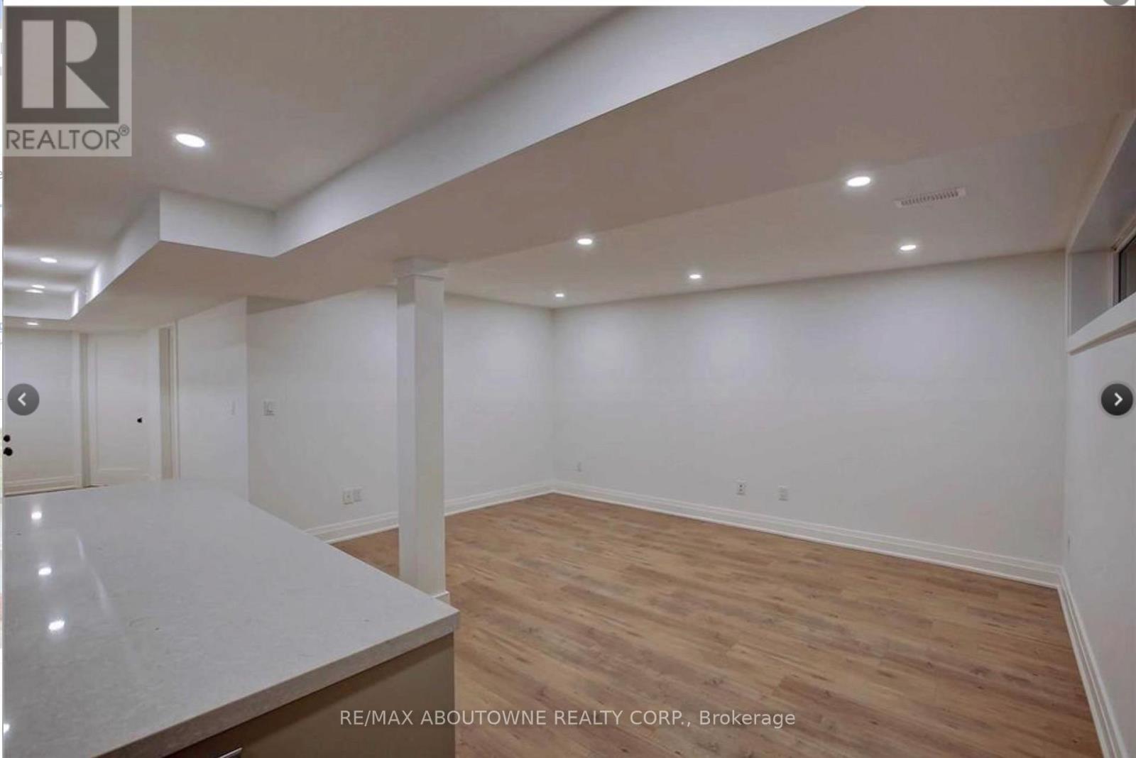 Lower - 136 Westside Drive, Oakville, Ontario  L6K 1P3 - Photo 11 - W12586160