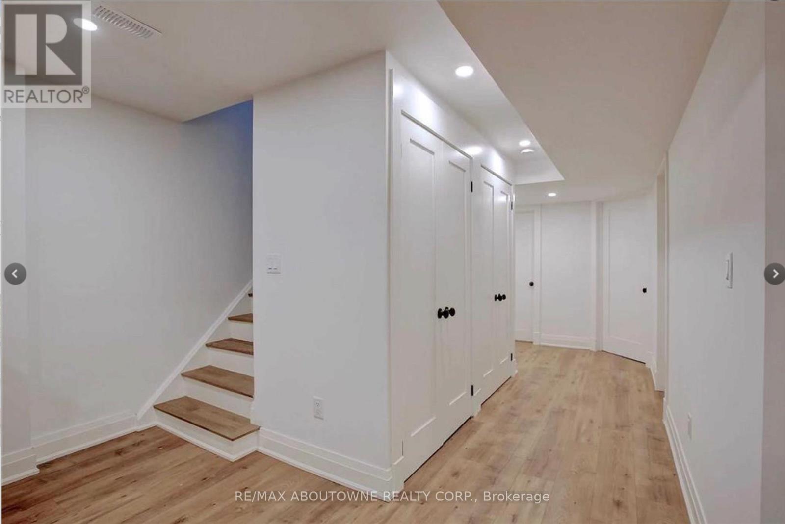 Lower - 136 Westside Drive, Oakville, Ontario  L6K 1P3 - Photo 3 - W12586160