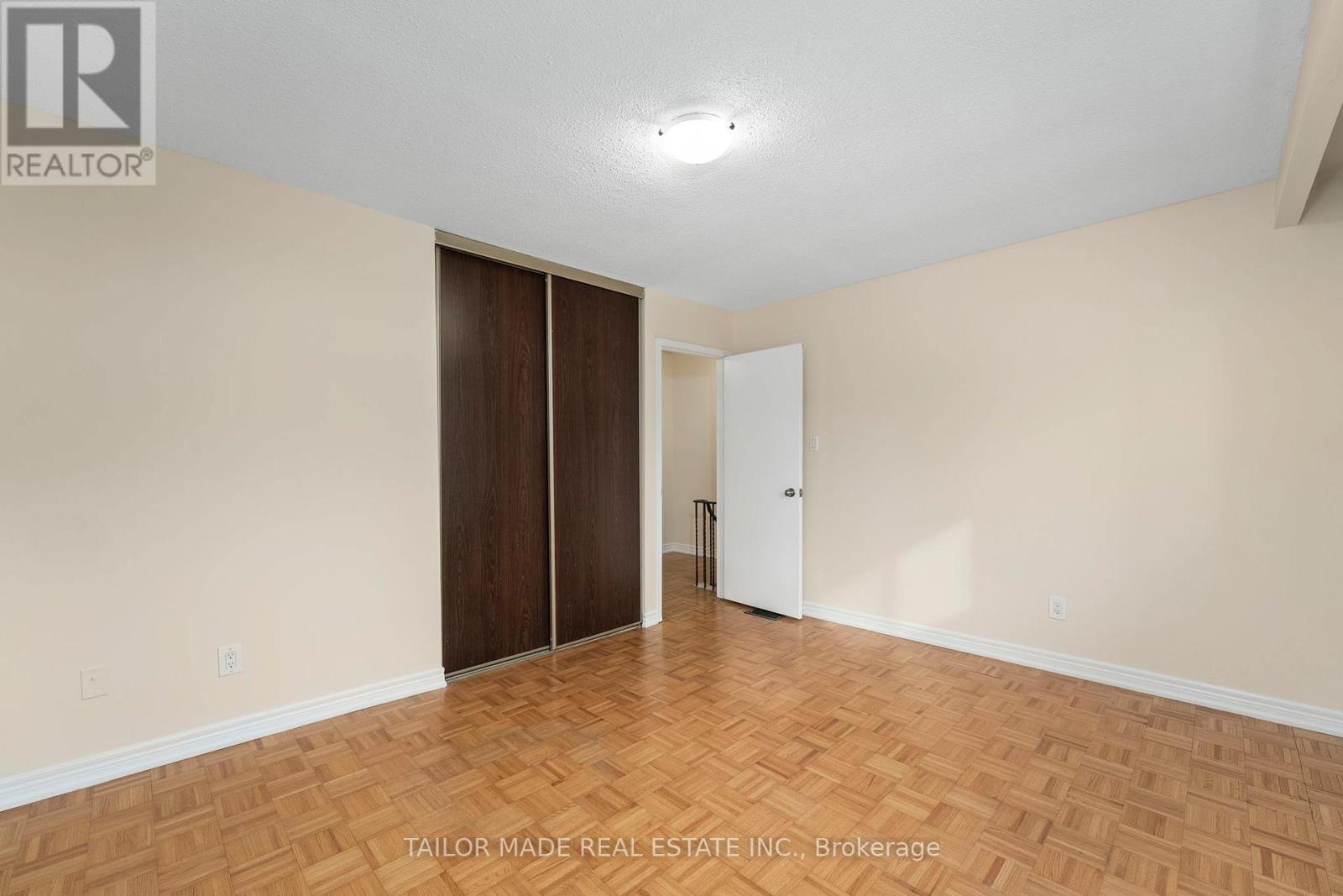 38 Collins Crescent, Brampton, Ontario  L6V 3M9 - Photo 17 - W12586164