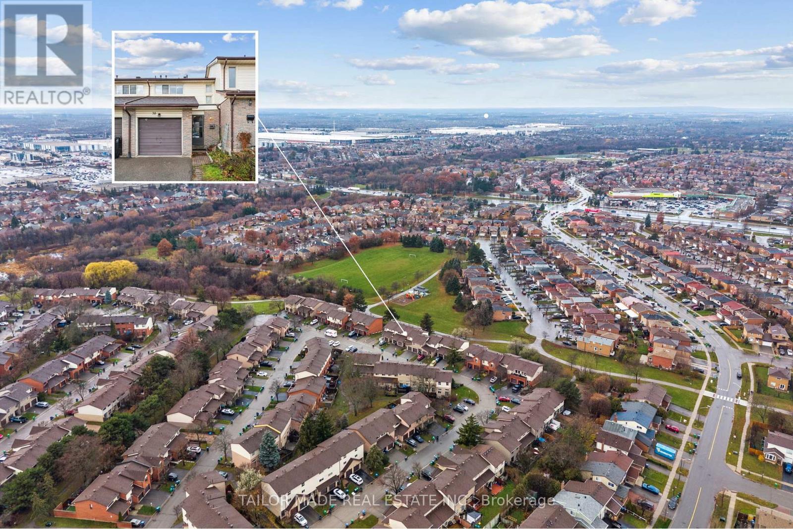 38 Collins Crescent, Brampton, Ontario  L6V 3M9 - Photo 2 - W12586164